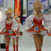 Penari Seksi Kembali Beraksi