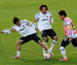 Demi Lapangan, Jepang & Belanda Pindah Latihan