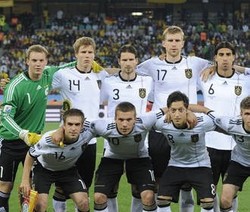 Sneijder: Liga Champions Kalahkan Piala Dunia