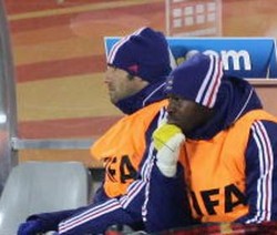 Prancis Melempem di Luar Eropa