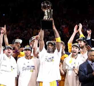 Ke-16 untuk LA Lakers