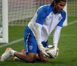 Capello Mainkan David James