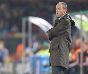 Kamerun Tersingkir, Le Guen Belum Mau Minggir