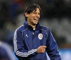 Paraguay Turunkan Santa Cruz