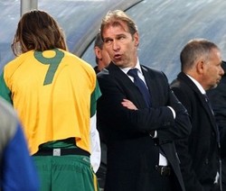 Puji Pemain, Verbeek Masih Pelihara Asa