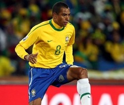 Silva Pede Brasil Menang