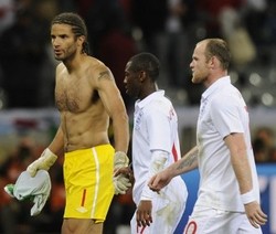 Cerita Si Penerobos Ruang Ganti Inggris