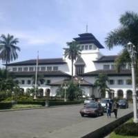 Juli, Gedung Sate dan Angklung Ada di Koin Rp 1.000