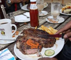 Menu Spesial Afsel: Steak 1 Kg