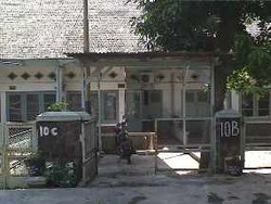 Jika Pindah, Penghuni Bingung Pikirkan Sekolah Anak