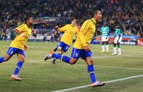 Brasil ke Perdelapanfinal, Kaka Kartu Merah