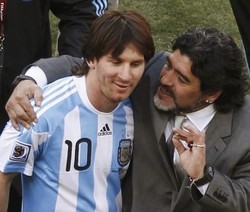 Argentina Ditemani Siapa?