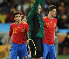 Navas & Torres Dimainkan