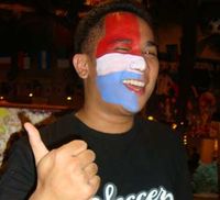 Dukung Tim Favorit dengan Face Painting