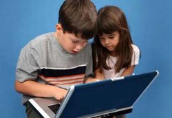 Tips Agar Anak Tak Penasaran Nonton Video Porno