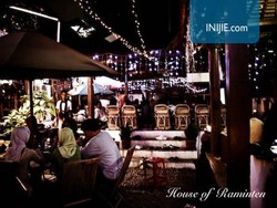 House of Raminten-Yogyakarta, Nyentrik!