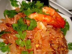 Siam Sally, Mak Nyusss!