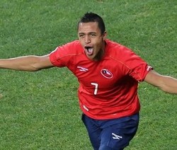 Saya Alexis Sanchez, Bukan Cristiano Ronaldo