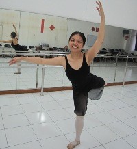 Yulianti, Balerina dari Bandung