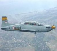 Ratusan Warga Tonton Pesawat Jatuh, Lalu Lintas Macet