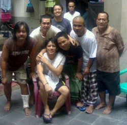 Dipenjara, Ariel berbaur Dengan Tahanan Mabes