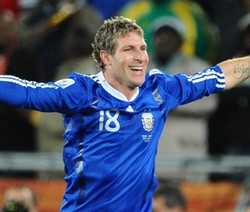 Palermo Soal Tukar Gol & Strategi Kontrak