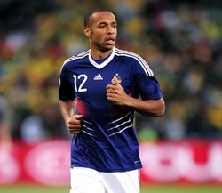 Prancis Kisruh, Henry Menghadap Presiden