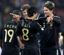 Jerman Muda Belum Tajam