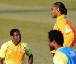 Si Gajah di Ujung Tanduk