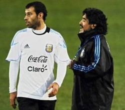 Maradona Sudah Menyatu dengan Pemainnya