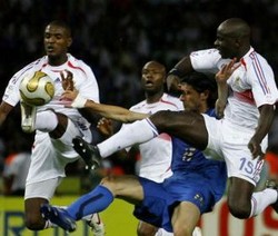 Italia & Prancis Pulang Bareng Lagi