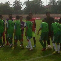 Persaingan Masih Ketat