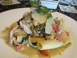 Pizza Bianco Plus Rigatoni Hmm... Mamma Mia!