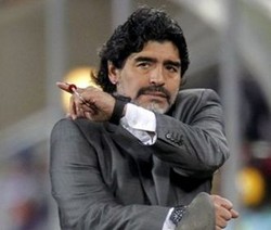Maradona Pede Hadapi Jerman