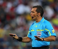 Larrionda, Si Wasit Kontroversial