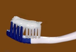 Infeksi Akibat Sikat Gigi