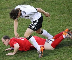 James: Rooney Dimatikan Lawan