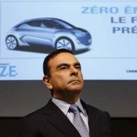 CEO Nissan Carlos Ghosn Temui Wapres Boediono
