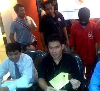 Pelaku Pembakaran redboXX Dibekuk