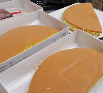 Nikmatnya Martabak Bolu