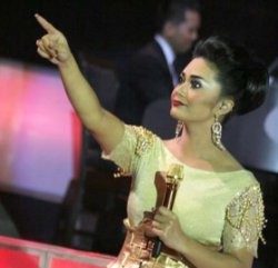 KD Tak Menutup Kemungkinan Kembali Pacari Raul