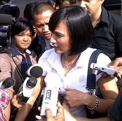 Diperiksa, Sarah Amalia Tak Sekalian Jenguk Ariel