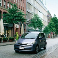 Toyota Akan Suplai City Car Untuk Subaru