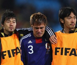 Tak Perlu Harakiri, Shogun !