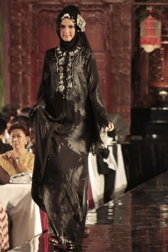 Melinda Looi