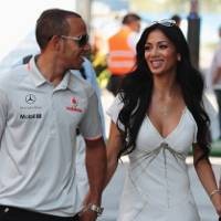 Hamilton Terancam Dilarang Nyetir di Swiss