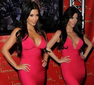 Seksinya Patung Kim Kardashian