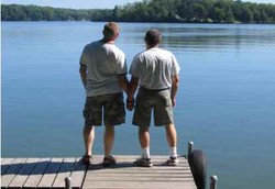 Homoseksual dan Transgender Paling Banyak Isap Rokok