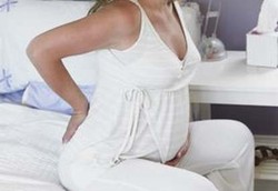 Mencegah Sakit Pinggang Saat Hamil