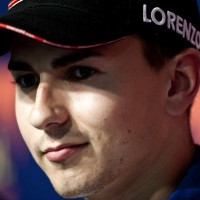 Lorenzo Langsung Tercepat